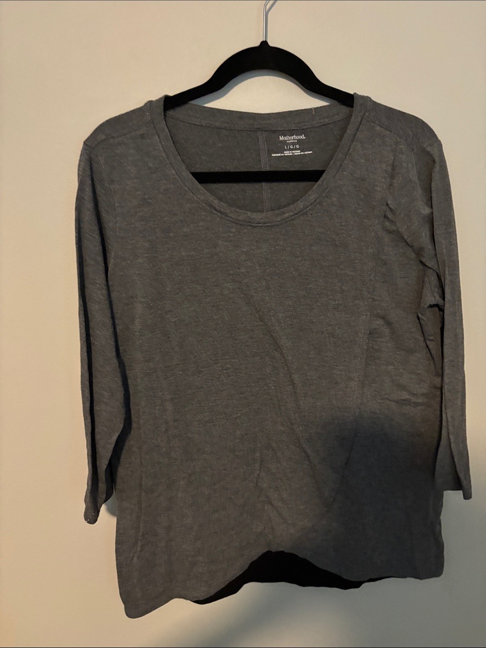 Motherhood Maternity/Nursing Charcoal Gray Long Sleeve Scoop Neck Tee
